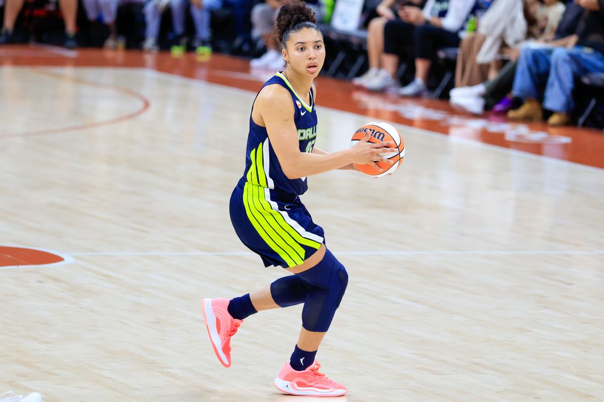 Azzi Fudd criticized the WNBA officiating after a preseason game