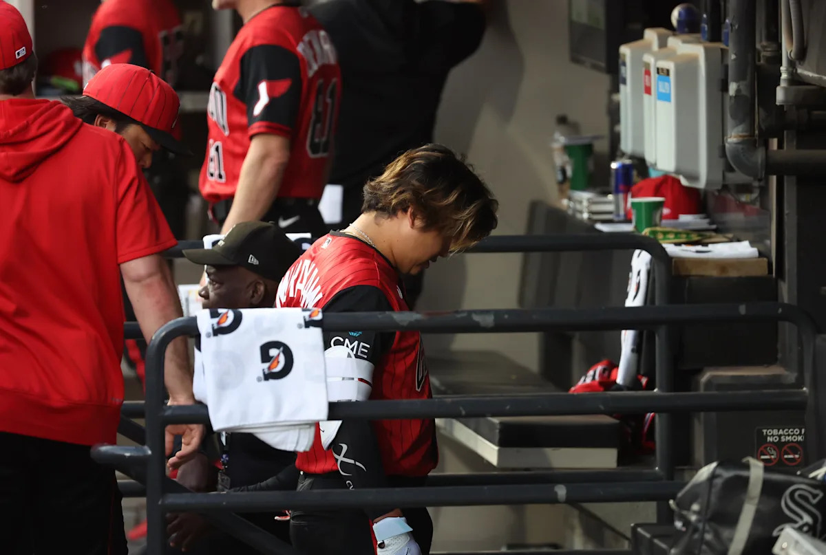 White Sox place slugger Munetaka Murakami on IL, call up INF Jacob Gonzalez