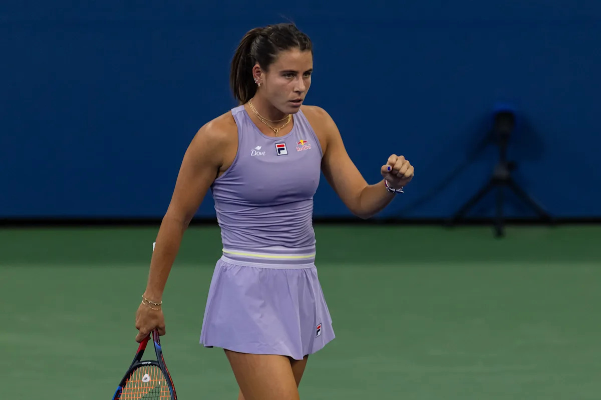 Emma Navarro keeps winning at Strasbourg despite needless social media negativity
