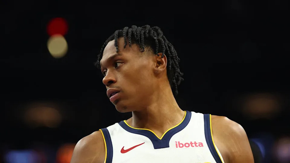 Peyton Watson’s free-agency outlook could dramatically influence his defensive production and overall fantasy versatility next season.© Mark J. Rebilas-Imagn Images