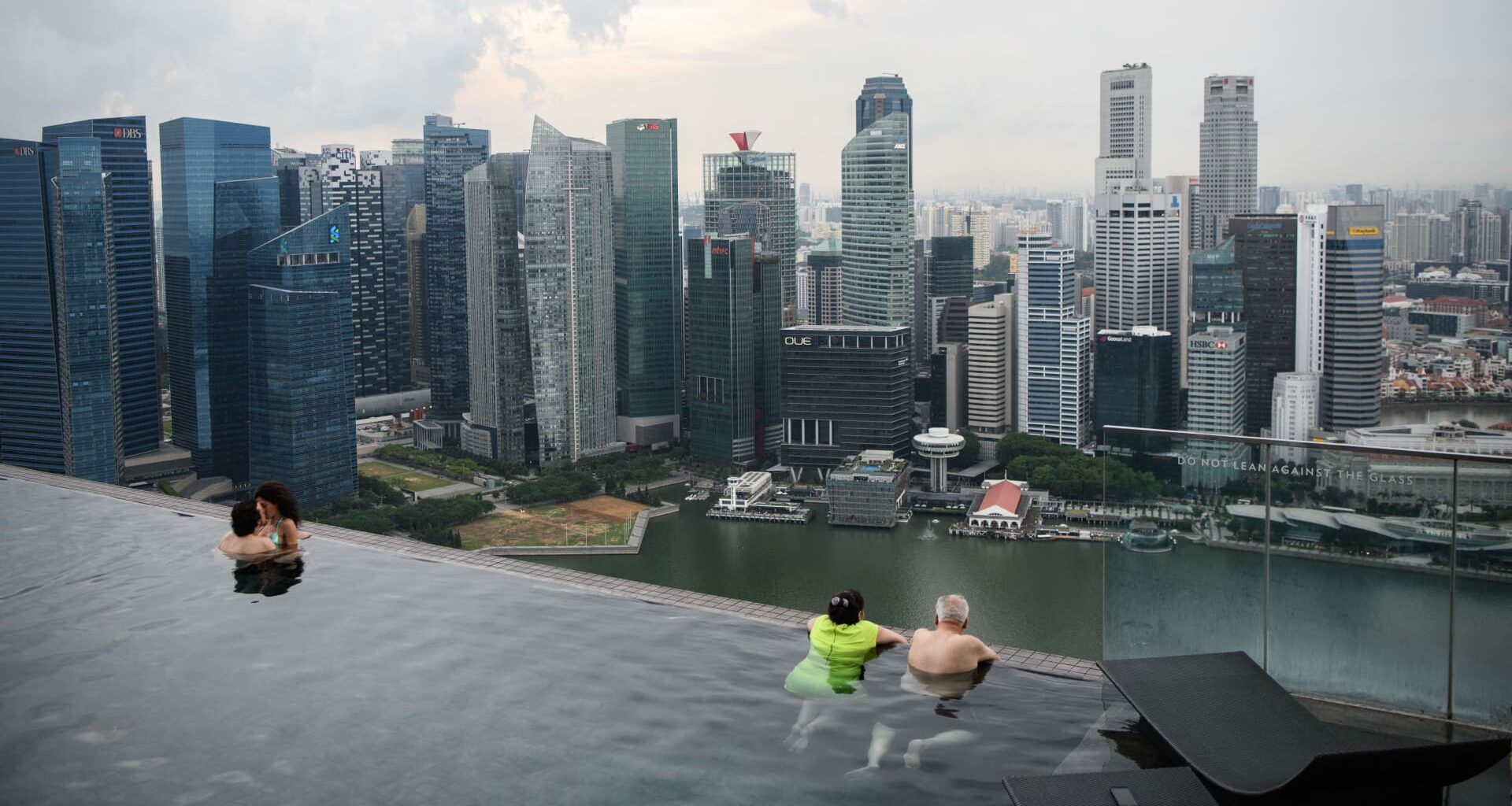 Singapore expects arrivals to increase, but spending to decrease
