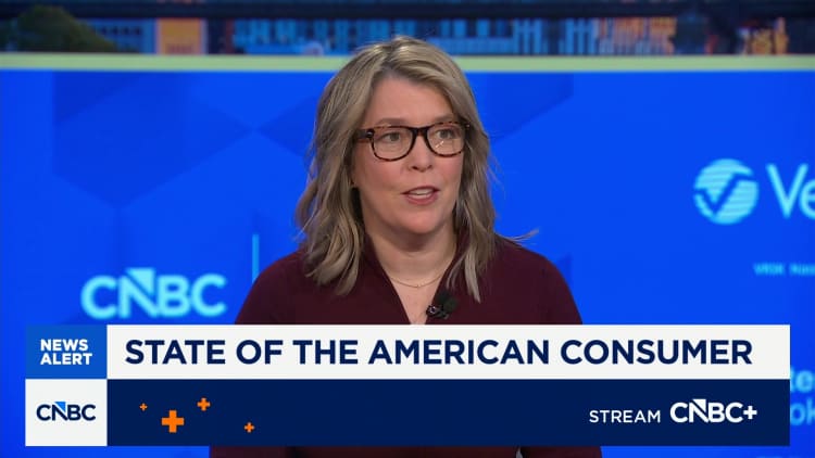 The K-shaped economy is continuing, says BofA's Liz Everett Krisberg