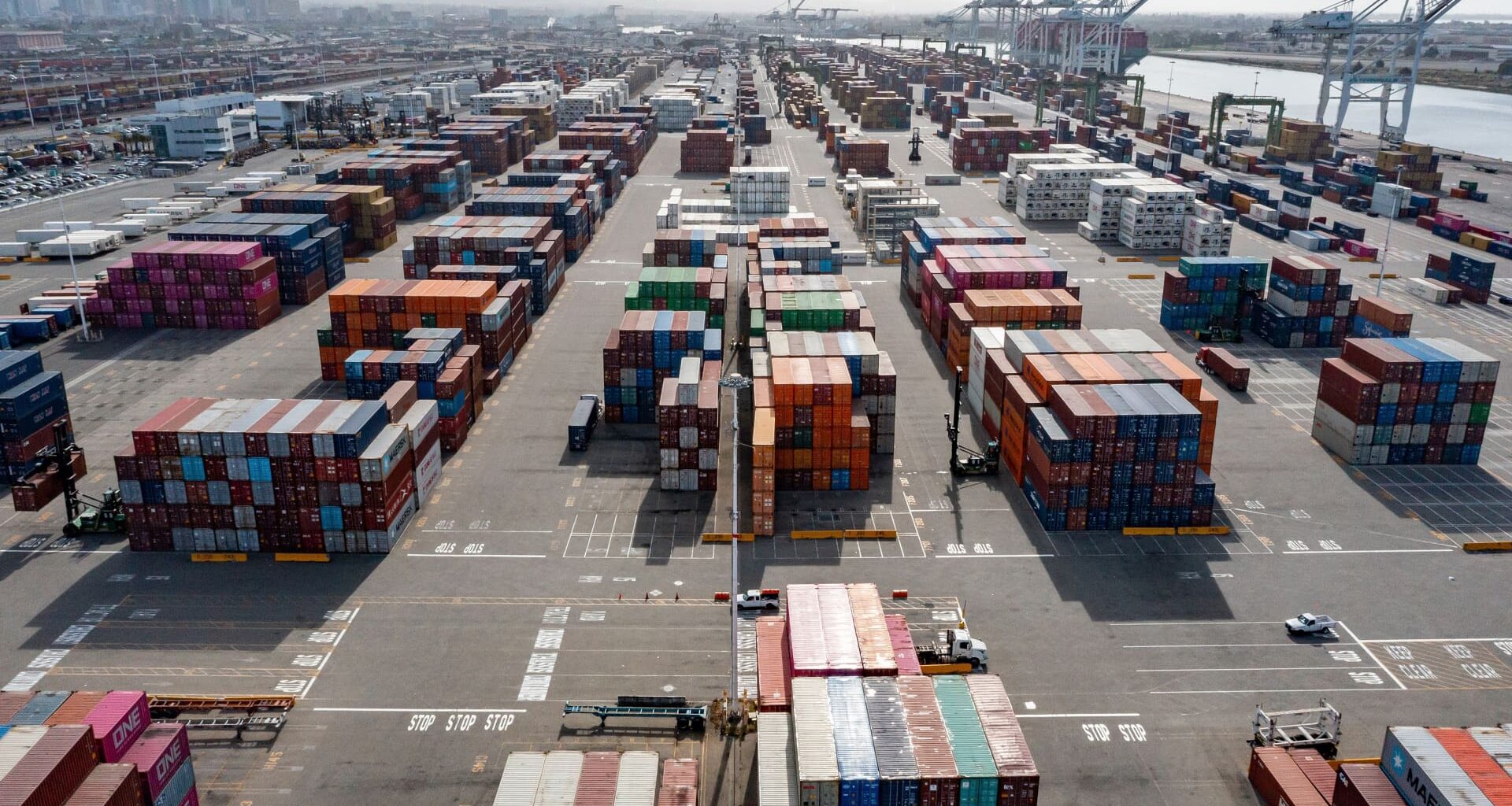 Companies start getting tariff refunds after Supreme Court decision