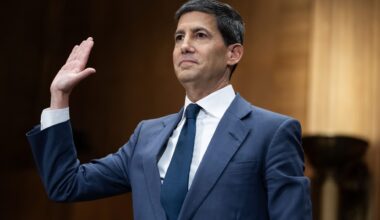 Kevin Warsh to be sworn in as Federal Reserve chair on Friday