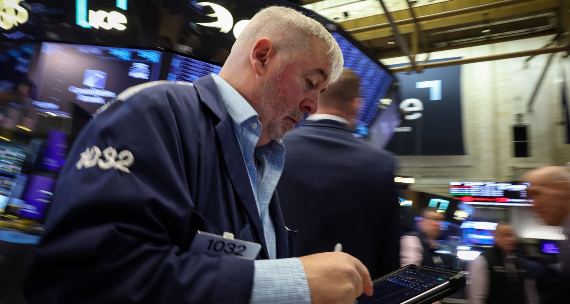 Stock market today: Live updates