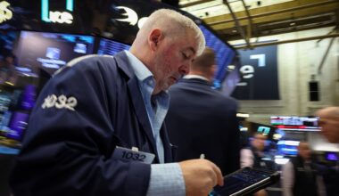Stock market today: Live updates