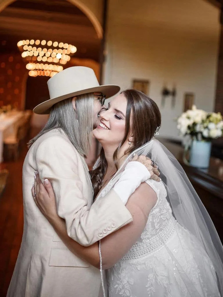 Diane on Dexter's wedding day