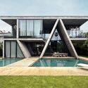 The Gable Villa / Next Office–Alireza Taghaboni - Image 2 of 17
