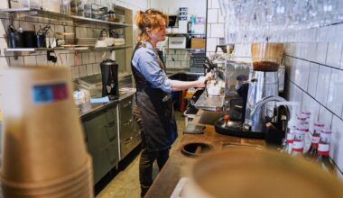 At This Cafe, the Staff Is Human but the Boss Is AI