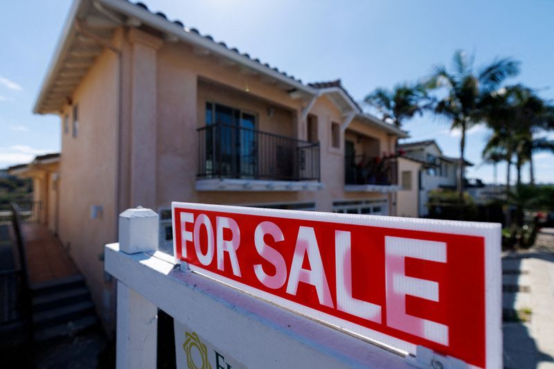 US mortgage rates rise to 6.56%, MBA says