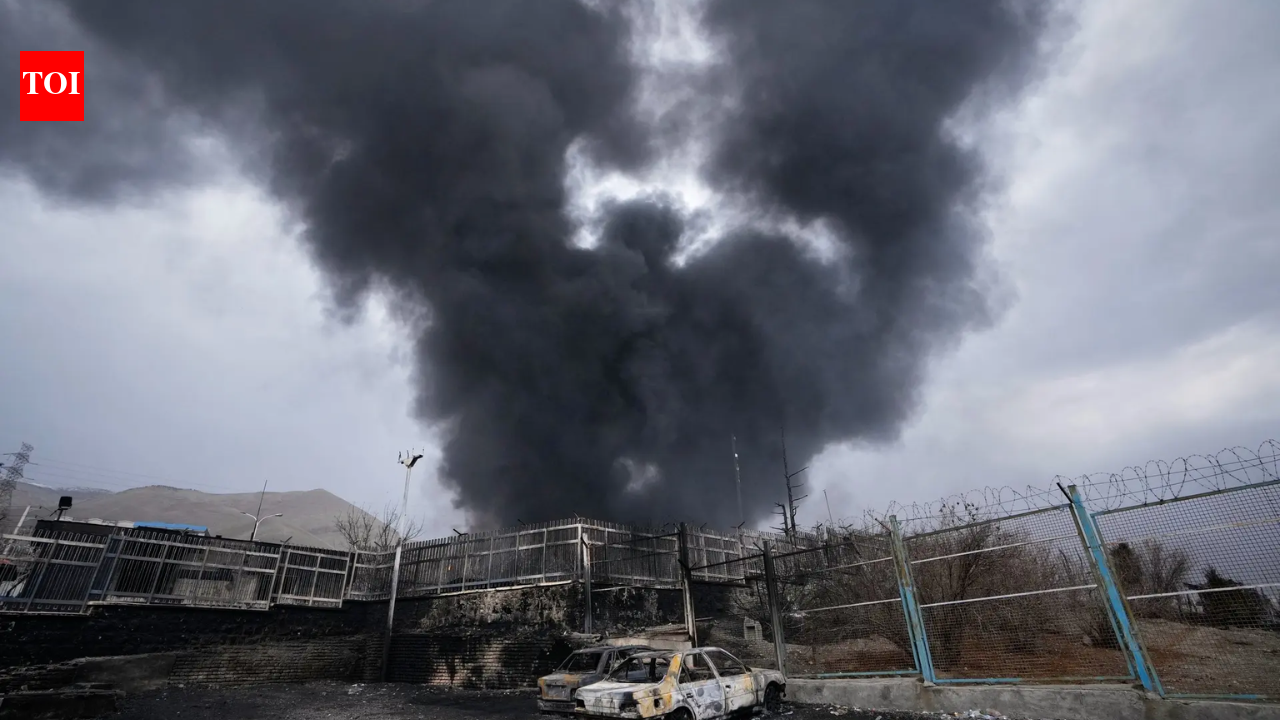 Iran warns of 'long, painful strikes' if US resumes attacks; activates air defence systems against drones
