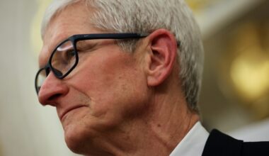 Apple earnings beat forecasts on iPhone 17 demand