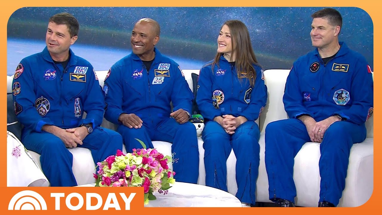 Artemis II Crew Talks Return to Earth, Space Food, Aliens, More - YouTube