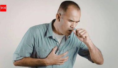 Oral Health: Waking up with a dry mouth every day? Doctors say it’s not just dehydration |