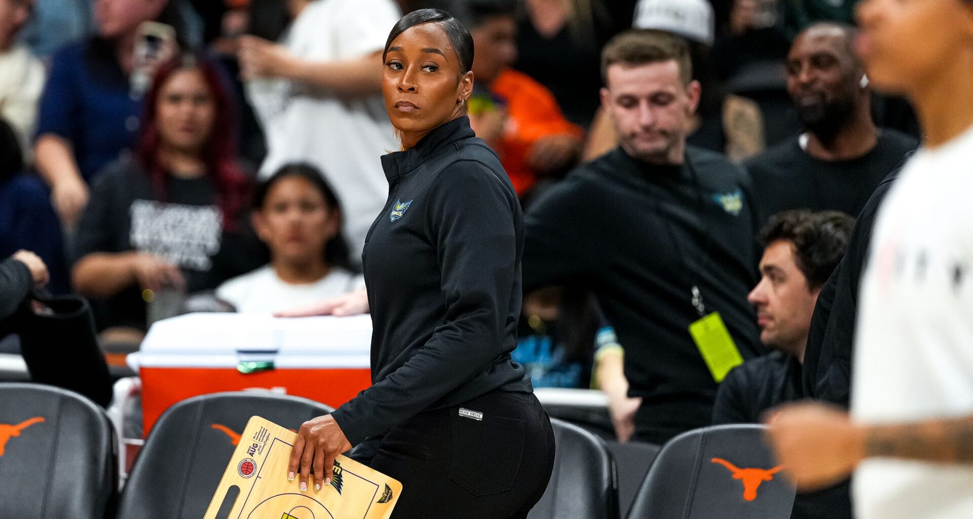 Texas Ex Empress Davenport feels nostalgic with Dallas Wings