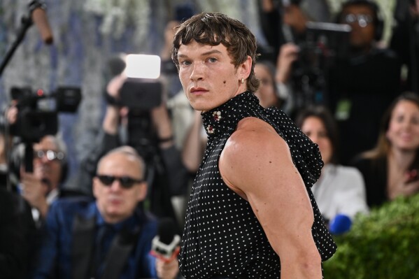 Connor Storrie arrives at The Metropolitan Museum of Art's Costume Institute benefit gala celebrating the opening of the "Costume Art" exhibition on Monday, May 4, 2026, in New York. (Photo by Evan Agostini/Invision/AP)