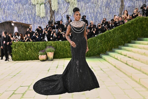 Venus Williams arrives at The Metropolitan Museum of Art's Costume Institute benefit gala celebrating the opening of the "Costume Art" exhibition on Monday, May 4, 2026, in New York. (Photo by Evan Agostini/Invision/AP)