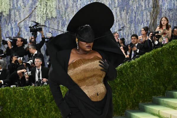 Yseult arrives at The Metropolitan Museum of Art's Costume Institute benefit gala celebrating the opening of the "Costume Art" exhibition on Monday, May 4, 2026, in New York. (Photo by Evan Agostini/Invision/AP)