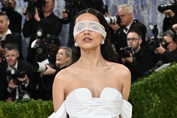 Rachel Zegler arrives at The Metropolitan Museum of Art's Costume Institute benefit gala celebrating the opening of the "Costume Art" exhibition on Monday, May 4, 2026, in New York. (Photo by Evan Agostini/Invision/AP)