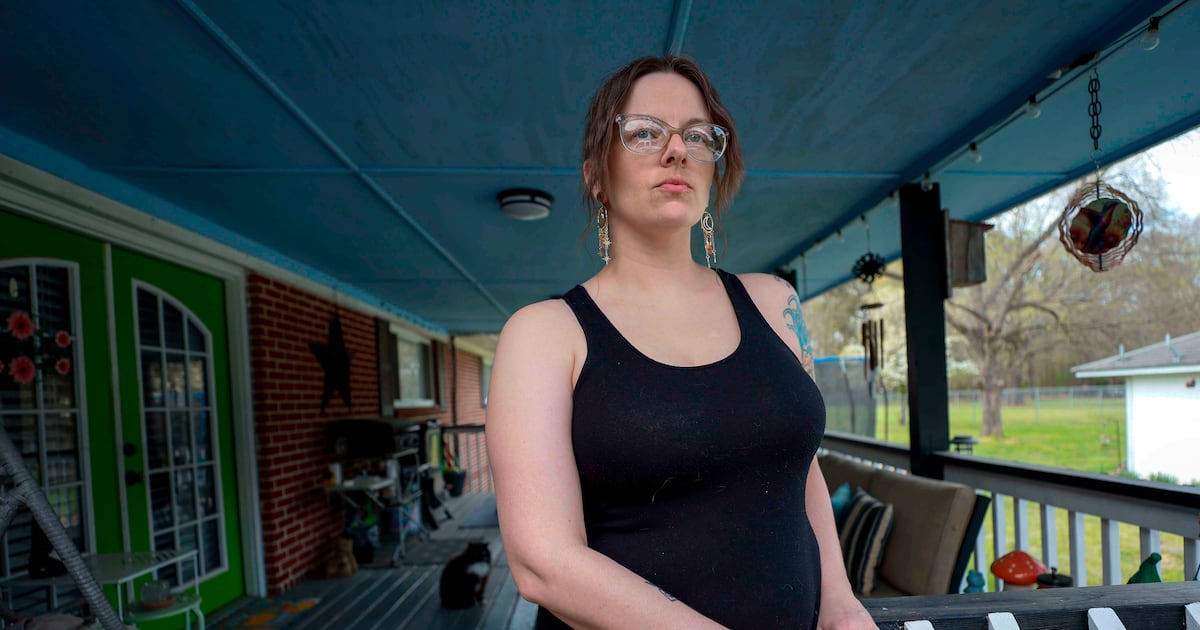 Georgia officials knew chemicals from carpet mills were polluting local water. The people did not