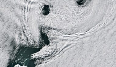 A Sea of Spinning Clouds