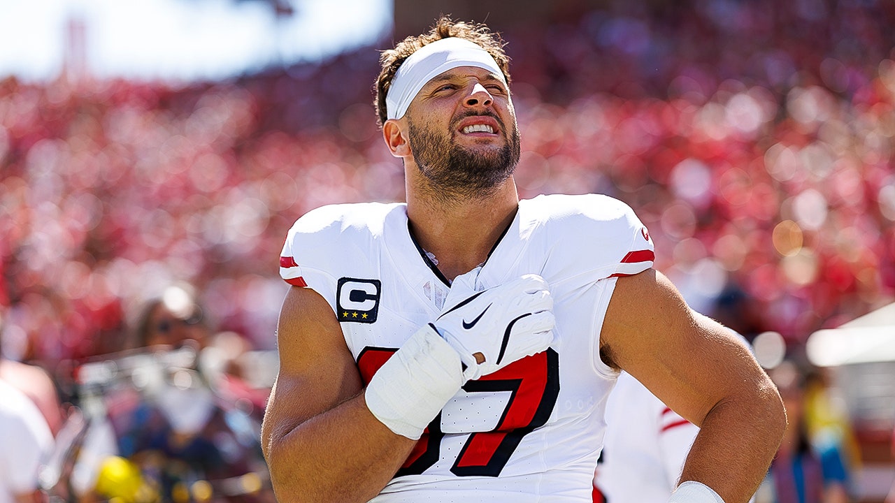 Nick Bosa's model girlfriend starts summer in a pink bikini on a tennis court, crazy Mark Hamill & plandemic!