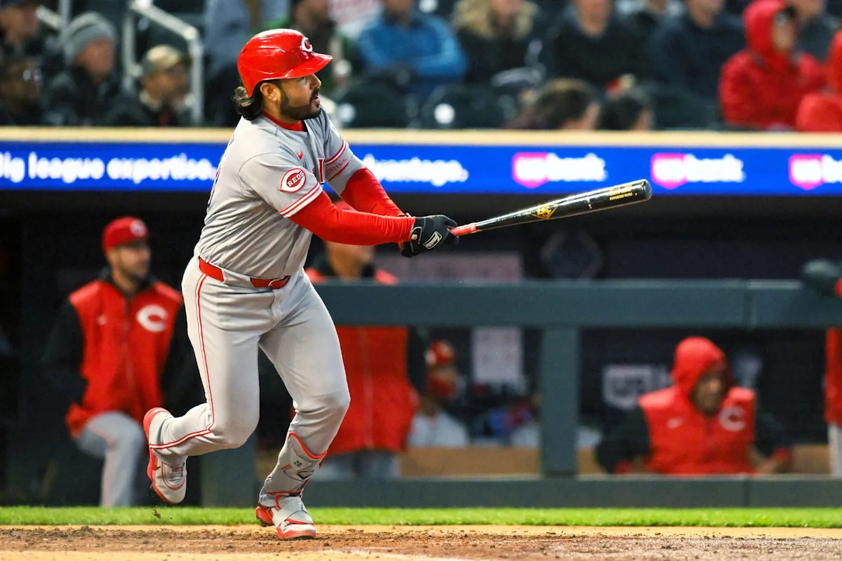 Reds' Eugenio Suárez is 'about 50%' better. Terry Francona explained how