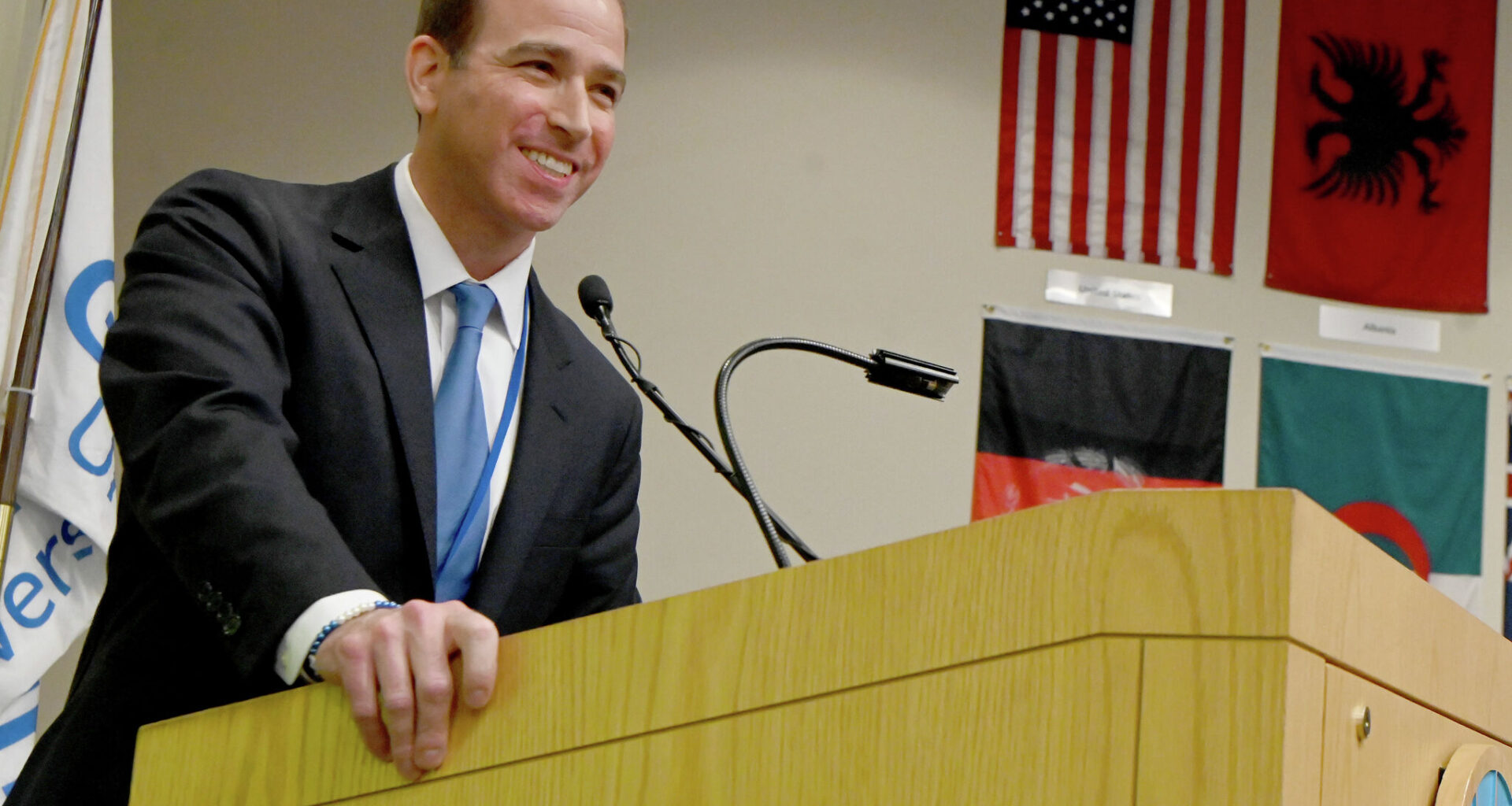 Bronin stuns Larson, wins Democratic nod in CT congressional race