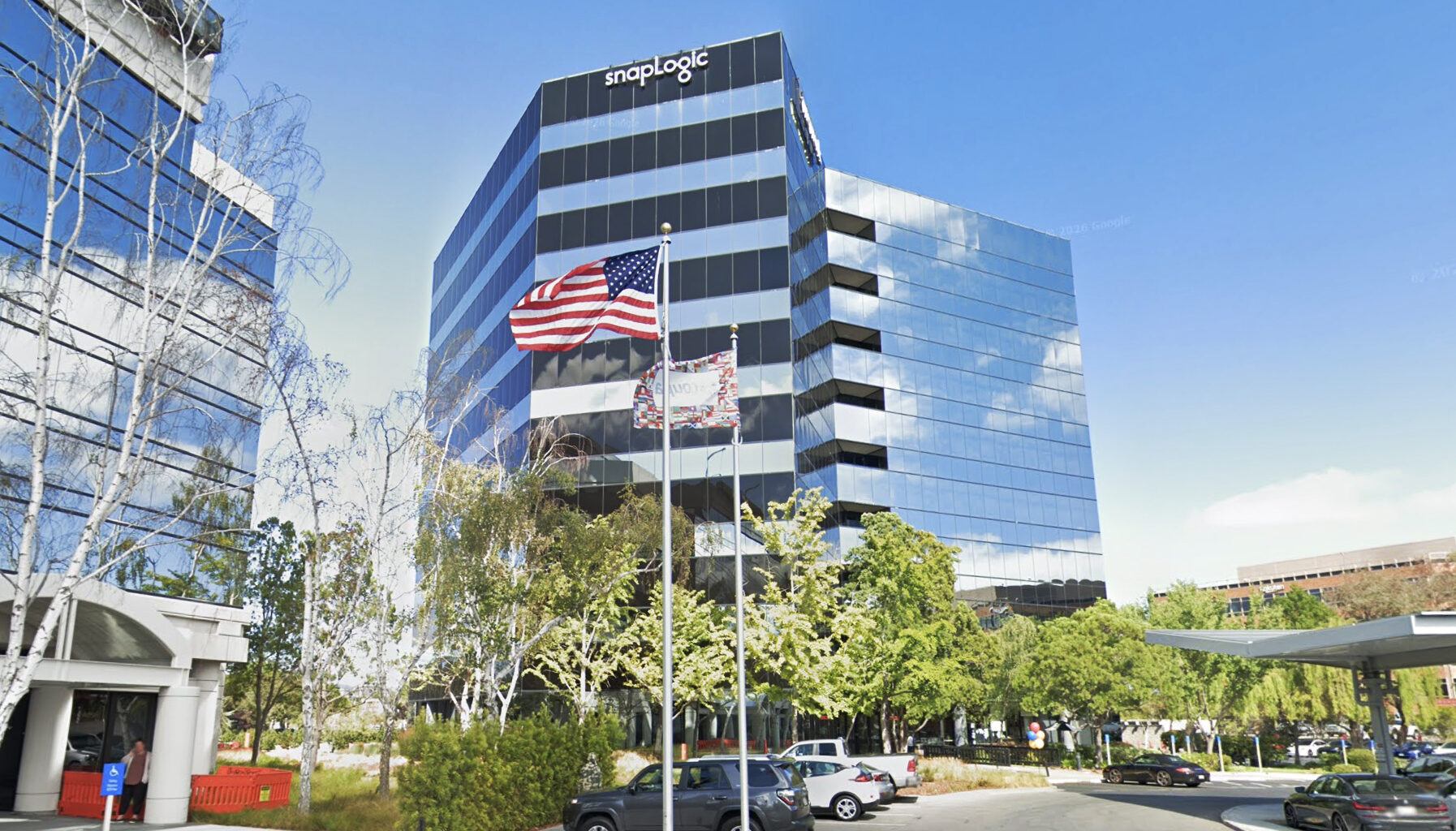 Tech company hires top executives, opens office in Bay Area