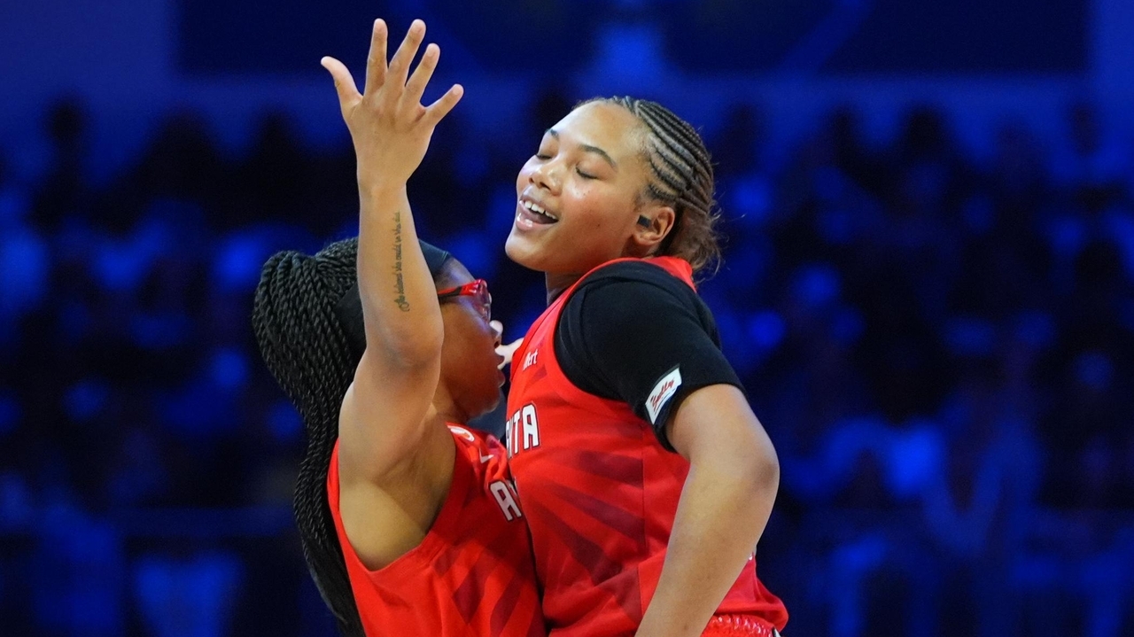 Allisha Gray scores 26, Angel Reese gets another double-double, and the Dream beat the Wings 77-72