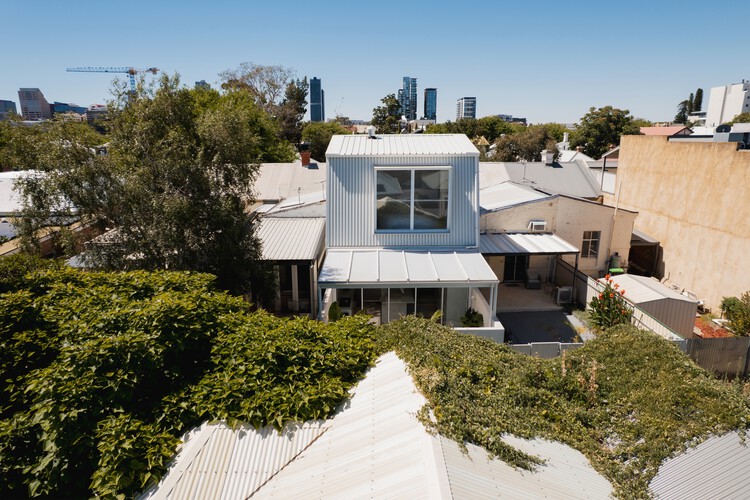 City Cottage / Sans-Arc Studio - Exterior Photography