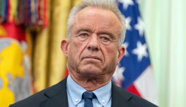 Fact Check: Did RFK Jr Perform Heart Surgery on a Live Patient in Ohio?