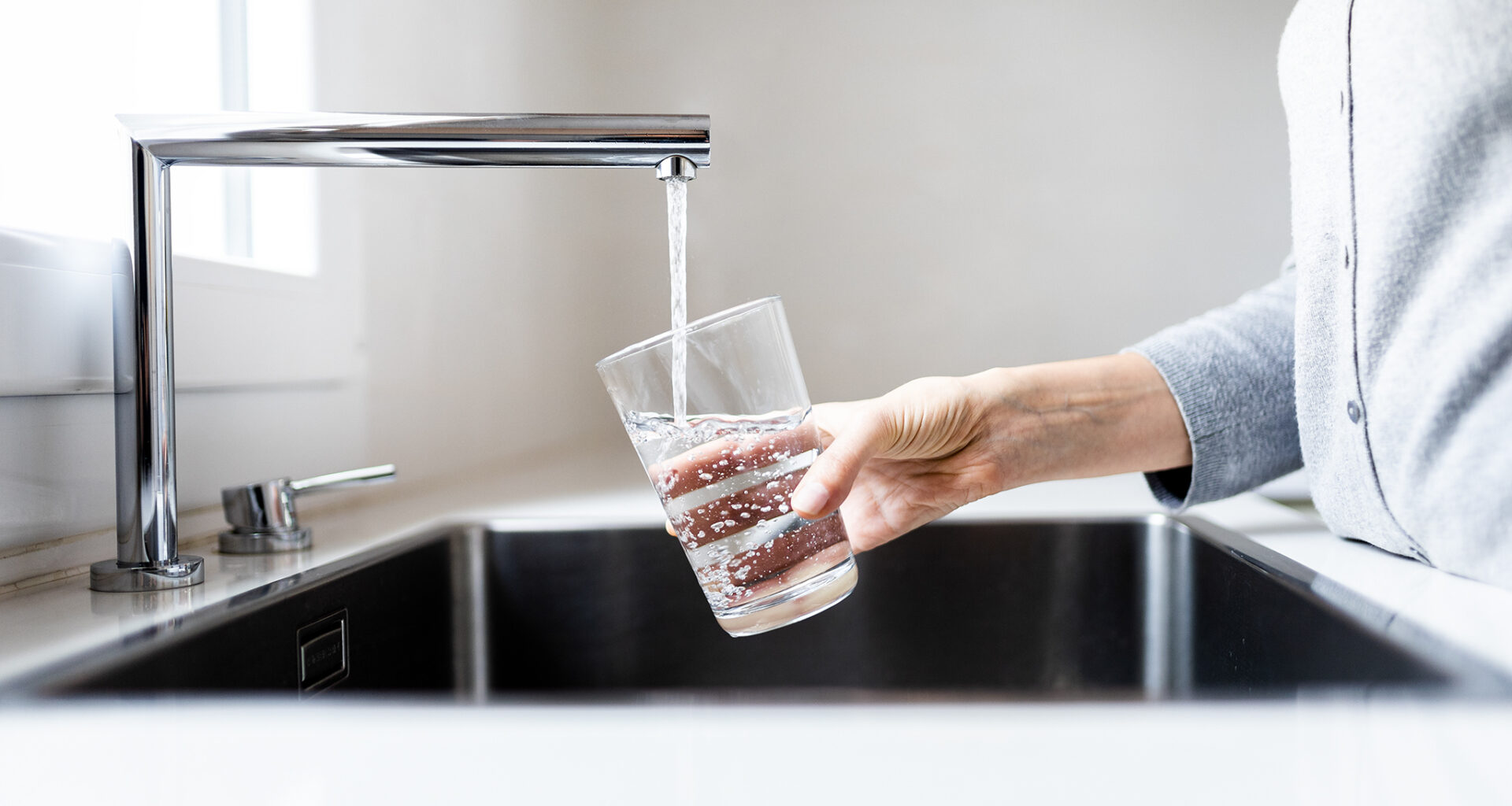 Thousands of Californians hit with foul-smelling tap water