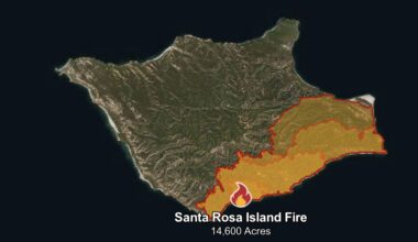 Wildfire at Calif. national park continues growing with 0% containment