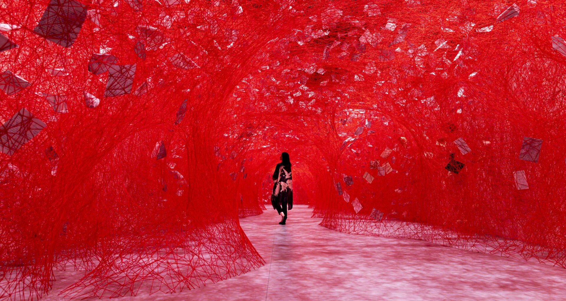Why Chiharu Shiota’s SF immersive show is unforgettable