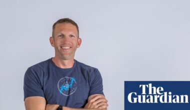 ‘If your financial adviser is earning a commission, I say, run’: An investing expert’s advice | Money
