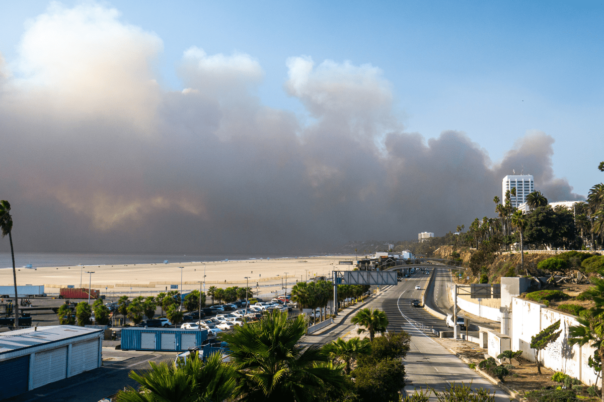 Millions Urged To Stay Inside In 11 States Over Air Quality