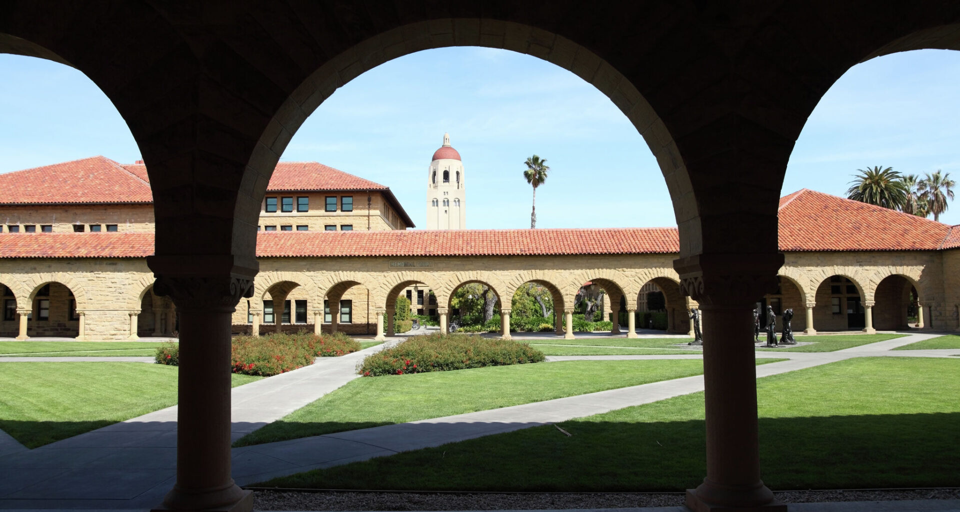 BTS' RM takes viral 'crying tree' photo on Stanford campus