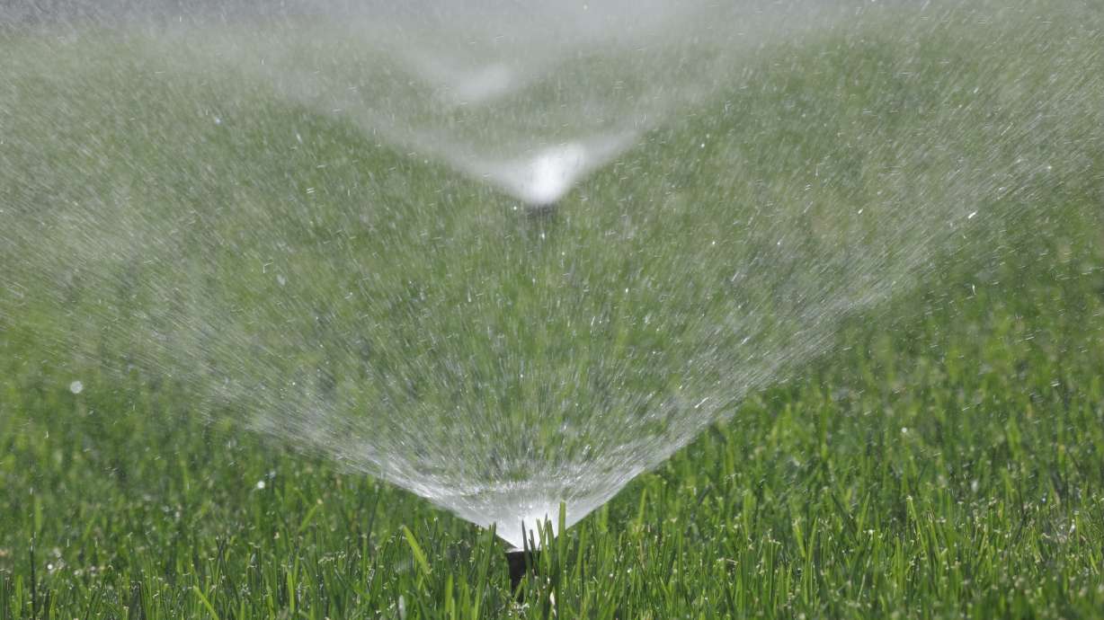 Utah cities, water providers stress water conservation amid drought conditions