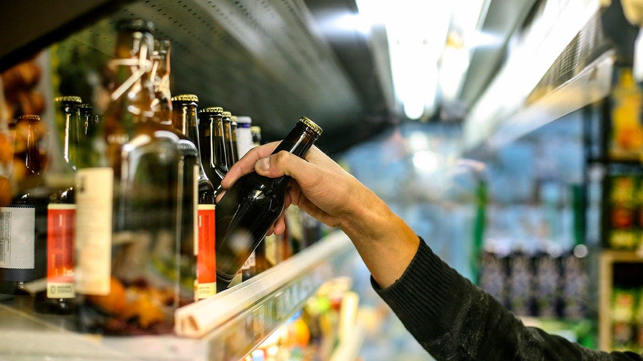 Schlitz beer ends production after generations as Milwaukee's famous brew