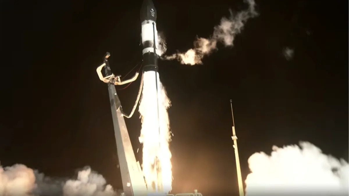 Rocket Lab launches private Japanese Earth-observing satellite to orbit (video)