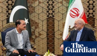 Iran hosts Pakistani delegation amid diplomatic flurry to avert new US strikes | Iran