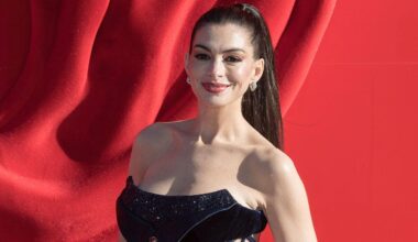 Anne Hathaway denies facelift rumors, reveals simple hack for Hollywood glam