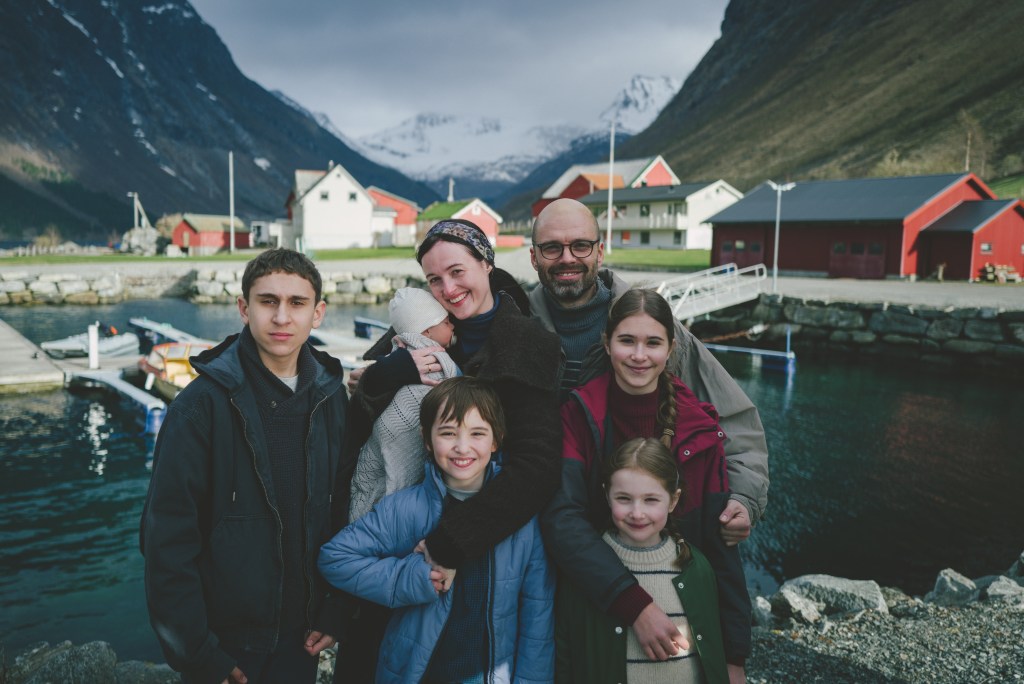 Cannes: Neon Wins Seventh Palme d'Or In A Row For 'Fjord'