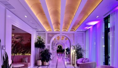 I Went To Montreal’s Secret Rooftop Bar—And It Felt Like A Luxury Miami Escape