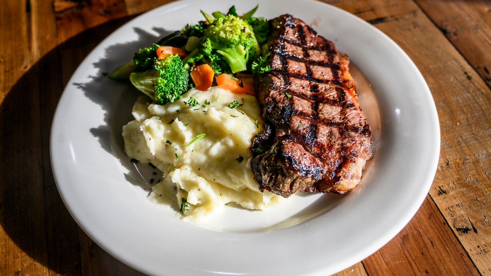 A Steakhouse Apocalypse: Rising Beef Prices Are Killing Off An American Classic