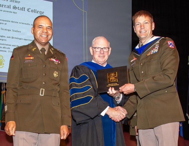 SAMS graduates prepared for war's changes, pace