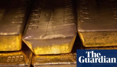 Former senior CIA official accused of stealing $40m in gold bars from agency | Virginia