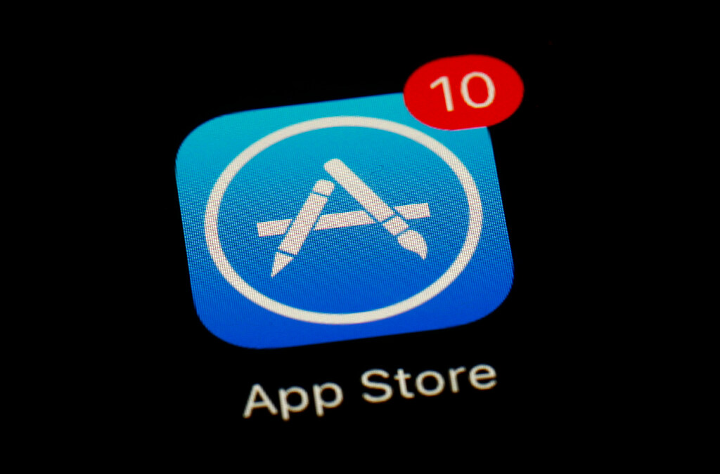 Texas can enforce app store age verification law, court says