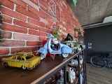 Daylight comparison, ultrawide camera (0.6x): Galaxy S25 FE - 13mm, f/2.2, ISO 160, 1/50s (4000x3000px) - Samsung Galaxy A57 vs. Galaxy S25 FE